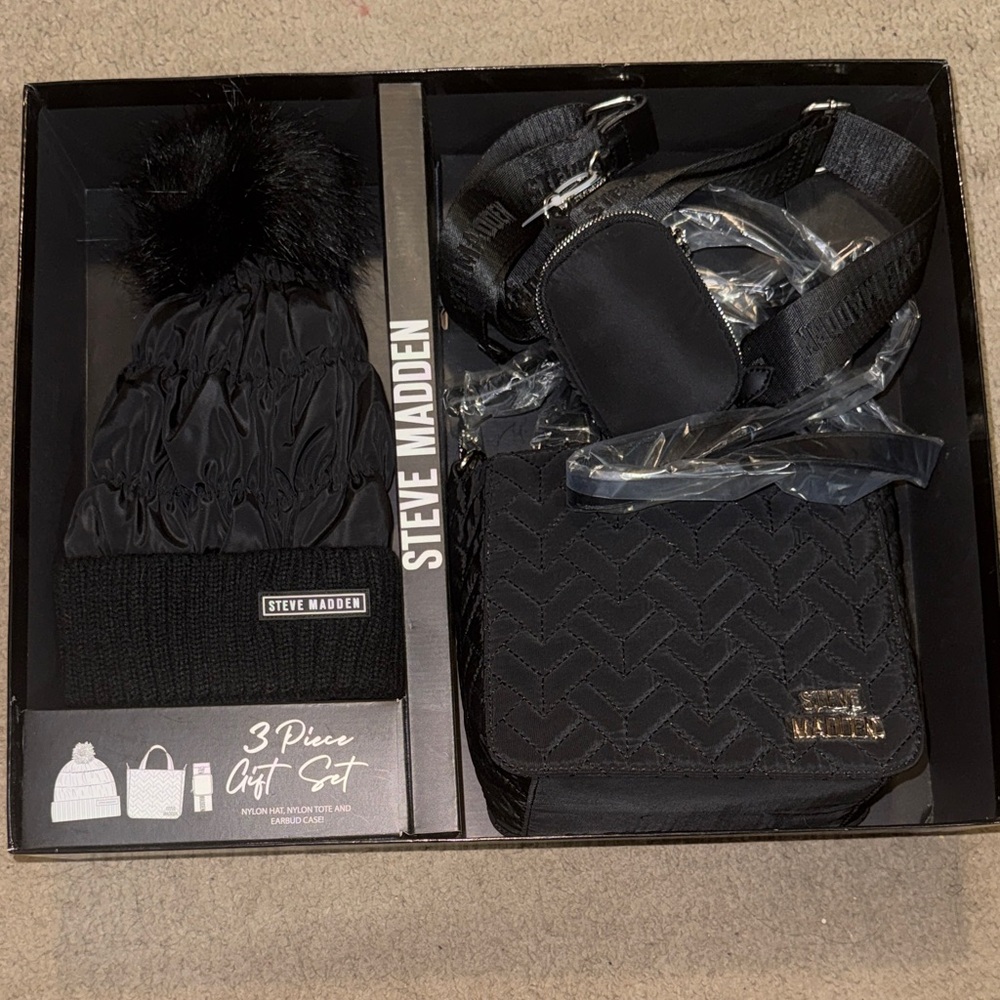 Steve Madden Matte Black 3 piece set